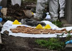 Mezarlıktaki patlayıcı ile ilgili 3 kişi tutuklandı