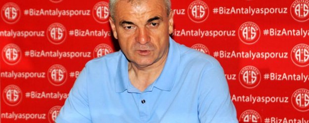 Rıza Çalımbay isyan etti! 5 maçlık kredi...