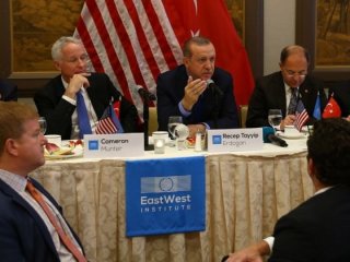 Erdoğan'dan 4 trilyon dolarlık çağrı! Devler sıraya girdi
