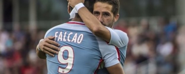 Beşiktaş'ın rakibi Monaco Falcao ile coştu!