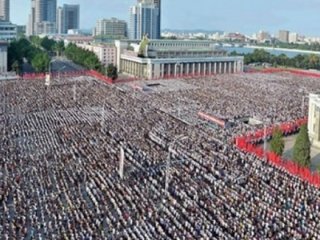 Yüzbinler sokağa döküldü: ABD'ye ölüm