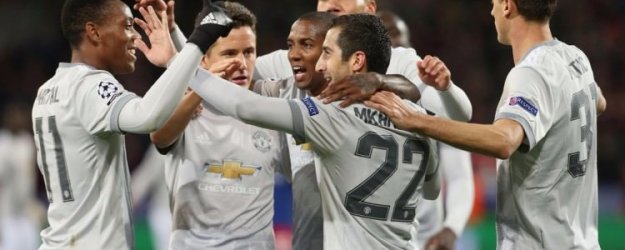 Manchester United Rusya'da dört dörtlük!
