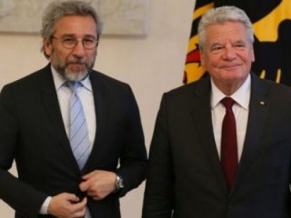 Almanya'dan Can Dündar açıklaması