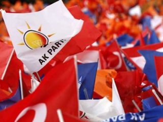 AK Parti'de 4 il başkanı değişti