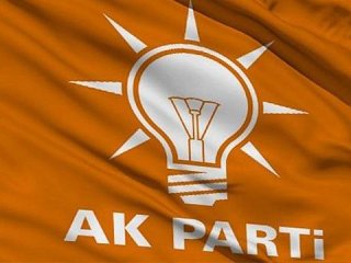 AK Parti'de istifa rüzgarı sürüyor