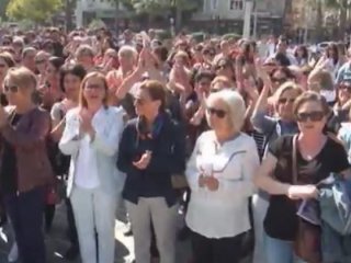 Çanakkale skandalına laik teyzelerden tam destek!