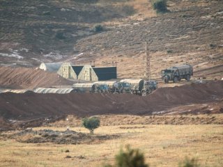 Sınır hattında sıcak saatler! Emir bekliyorlar