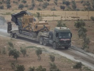 Askeri sınırı geçti! Operasyon öncesi flaş yorum