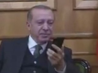 Erdoğan toplantıyı yarıda kesti onu aradı