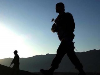 Şemdinli'de iki terörist öldürüldü