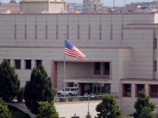 Firardan önce ilk durak konsolosluk
