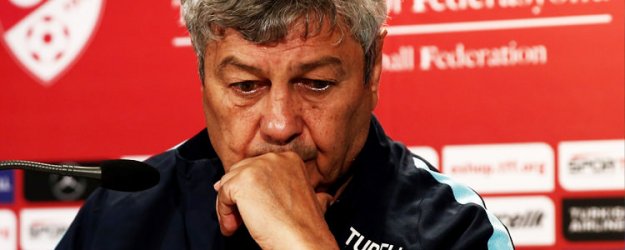 Lucescu maç sonrası soyunma odasında...
