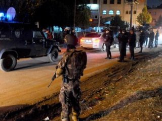 Hudut kartallarından kaçamadılar!