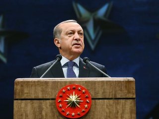 Erdoğan'dan sert tepki: Senin her yerin profesör olsa ne yazar