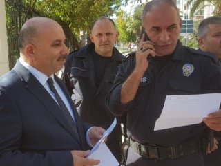 John Bass için suç duyurusu!