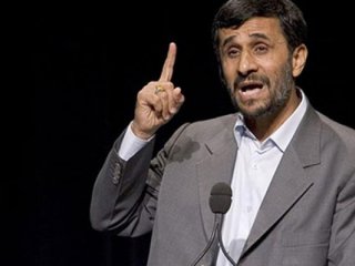 Trump'ın sözleri Ahmedinejad'ı kızdırdı: 'Alçak..'