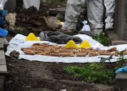Mezarlıkta bulunan patlayıcı şüphelileri adliyede