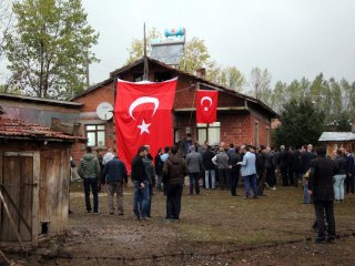 7 günlük evliydi! 3 gün sonra göreve gitti