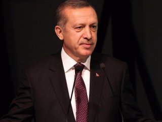 'Türkiye'de bir ilk' deyip Arınç'a teşekkür etti!