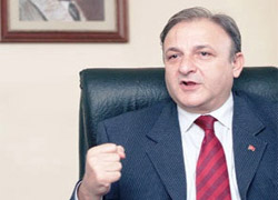 MHP'li Vural'dan Başbakan'a tutuklu vekil eleştirisi