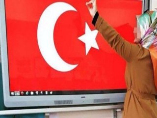 "Bozkurt" işareti yapan öğretmenle ilgili açıklama