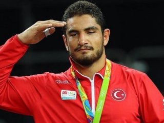 'En büyük destekçimiz Melih Gökçek'tir'