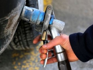 Benzin ve motorinden sonra bir zam daha