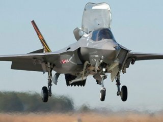 F-35 yalanına oksijen maskesi