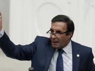 Bunu da gördük! "AK Parti'ye kızdım camiye gitmiyorum"