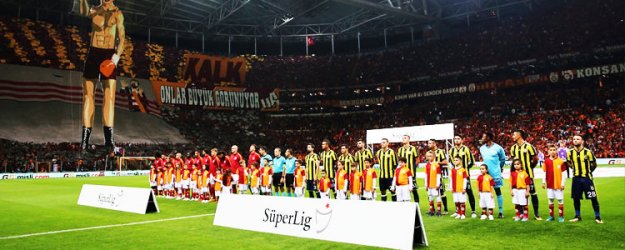 G.Saray-F.Bahçe derbisinde sahte polis skandalı!