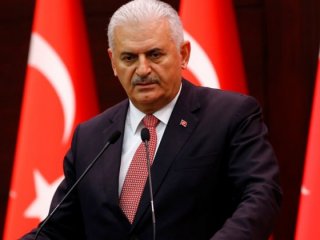 Başbakan Yıldırım'dan İran'a başsağlığı telefonu