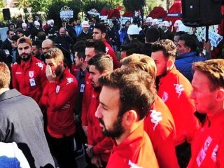 Helal olsun size! Hakkari'deki şehidimiz için...