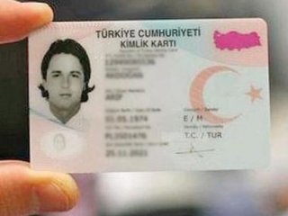 İsteyen adını ve soyadını değiştirebilecek