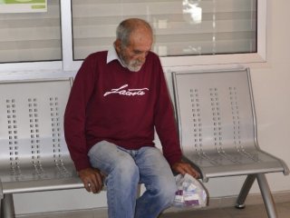 Kalp krizi bahanesiyle bakın ne yaptı!