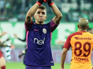 Muslera: Galatasaray'a imza atmak...