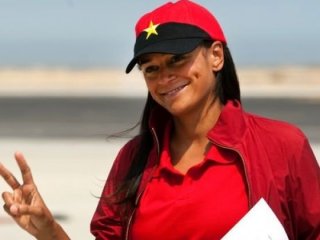 Afrika'nın en zengin kadını işten kovuldu
