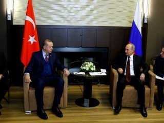 Erdoğan'dan Putin'e: Siyasetin namusu var