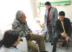 Hastalar, Ney sesiyle huzur buluyor