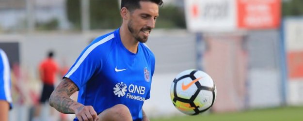 Jose Sosa takıma döndü