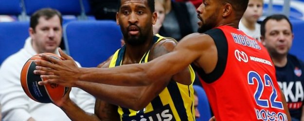 Fenerbahçe son saniyede CSKA'yı yıktı