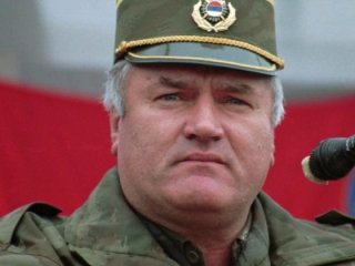 "Mladic'i yakalasaydık, soykırım olur muydu"