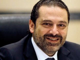 Hariri, salı günü ülkeye döneceğini açıkladı