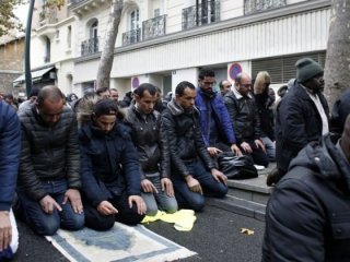 'Sokakta namaz kılınmasını engelleyeceğiz'