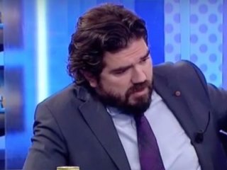 Rasim Ozan iki kurumdan da kovuldu