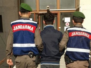 Teröristlere şifreli mesaj için annesini kullanmış