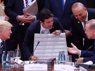 Dize geldiler: Türkiye'siz asla başaramayız!