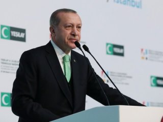 Emine Erdoğan'ı güldüren torun hikayesi!