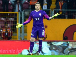 Cedric Carrasso: Büyük gurur