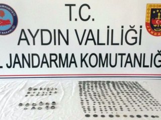 Cebinden yüzlerce tarihi sikke çıktı!