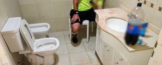 Futbol terörü! Hakemi öldüresiye dövdüler!